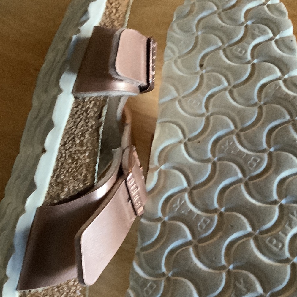 Birkenstock Kids Arizona Rose Gold Double-Buckle Sandals - Picture 5 of 6
